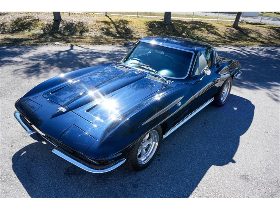 1964 Chevrolet Corvette C2 - Image 13 of 31