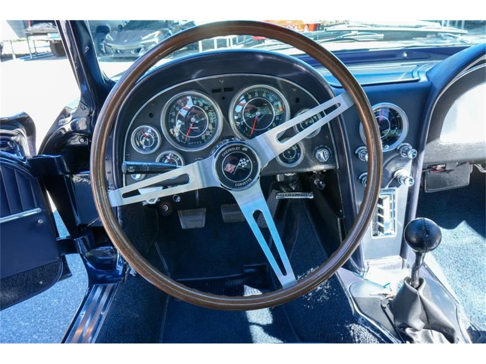 1964 Chevrolet Corvette C2 - Image 28 of 31
