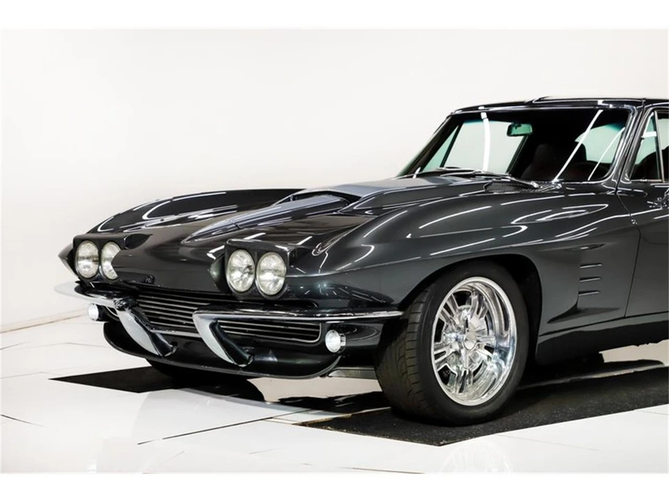 1964 Chevrolet Corvette C2 - Image 13 of 31