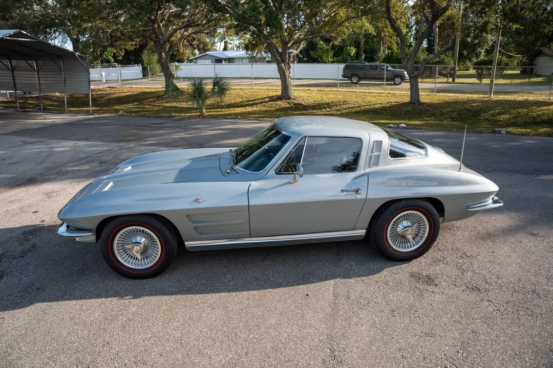 1964 Chevrolet Corvette C2 - Image 11 of 12
