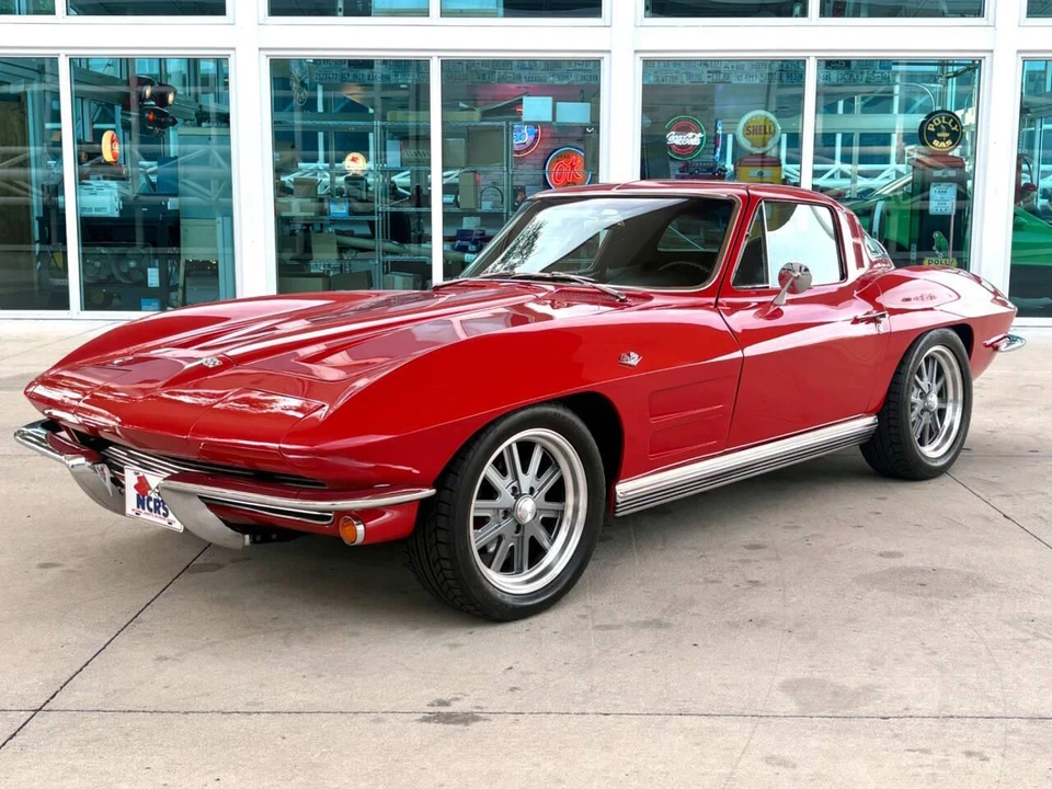 1964 Chevrolet Corvette C2 - Image 11 of 31