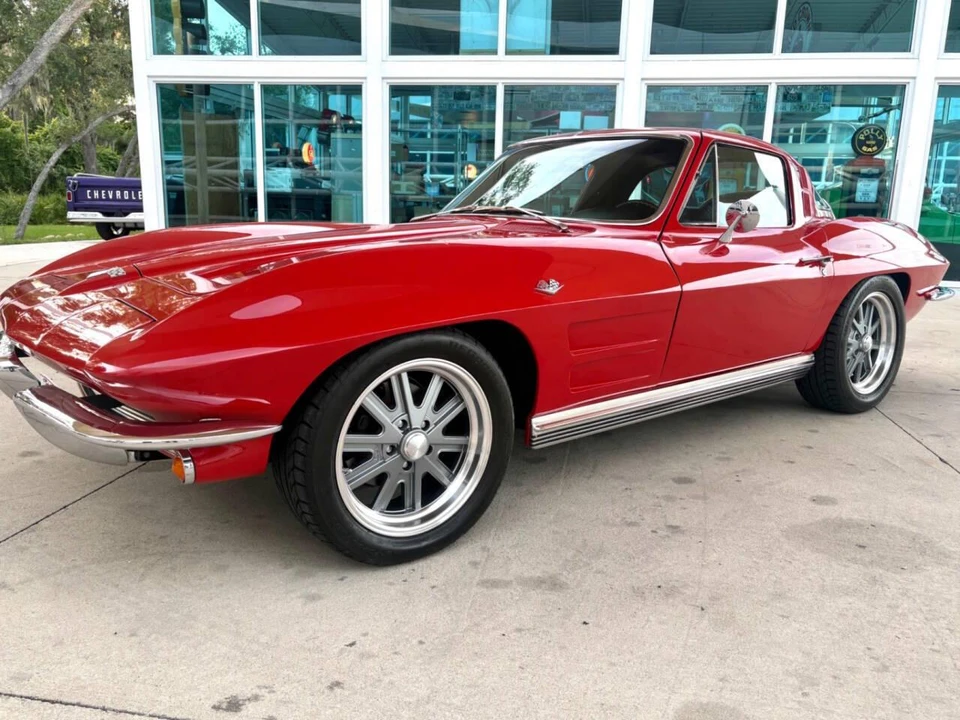 1964 Chevrolet Corvette C2 - Image 12 of 31
