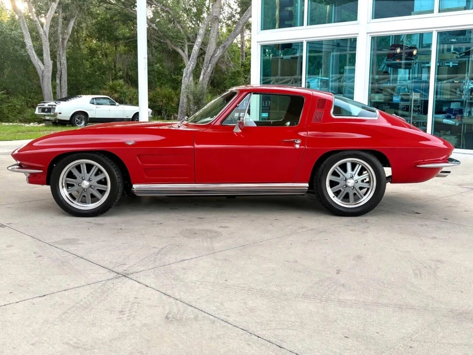 1964 Chevrolet Corvette C2 - Image 10 of 31