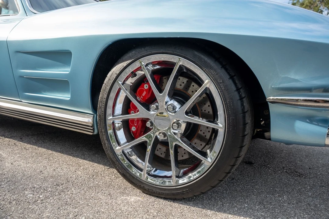 1964 Chevrolet Corvette C2 - Image 16 of 21