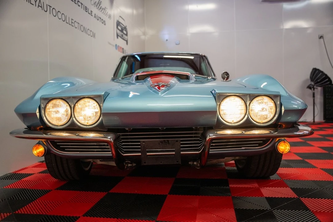 1964 Chevrolet Corvette C2 - Image 9 of 21