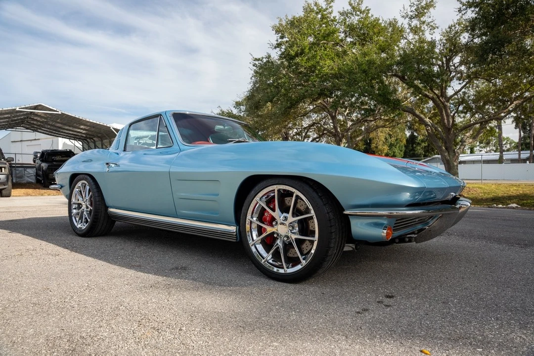 1964 Chevrolet Corvette C2 - Image 10 of 21