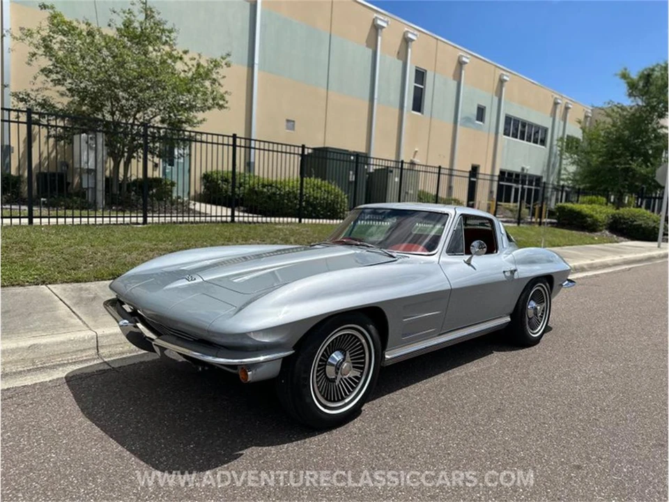 1964 Chevrolet Corvette C2 - Image 2 of 31