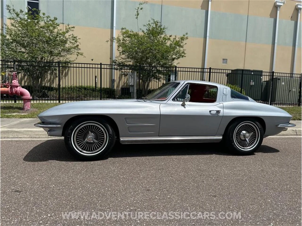1964 Chevrolet Corvette C2 - Image 9 of 31