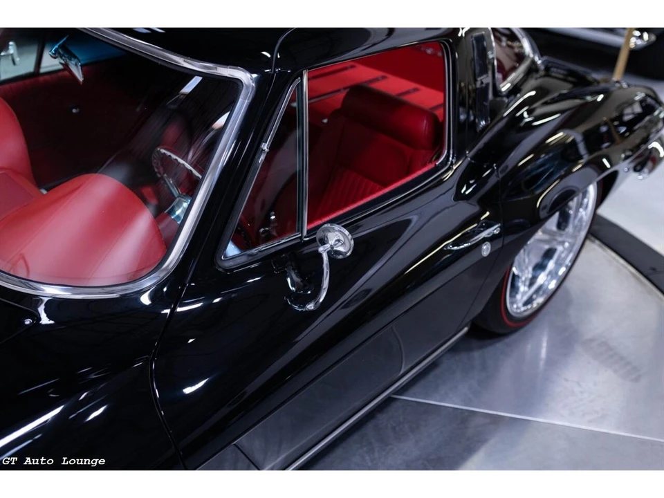 1964 Chevrolet Corvette C2 - Image 27 of 31
