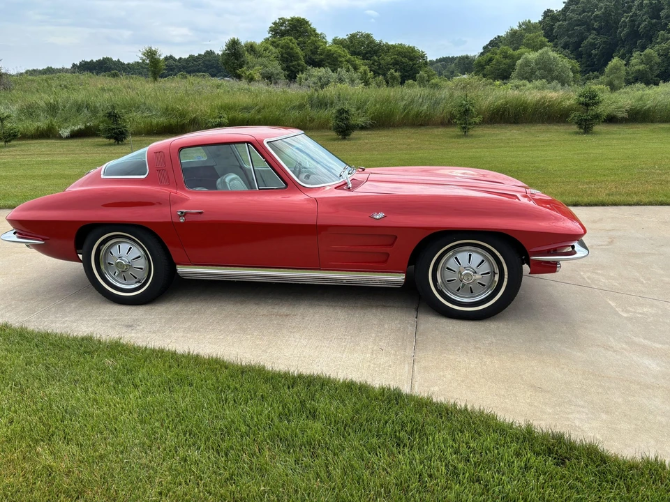 1964 Chevrolet Corvette C2 - Image 5 of 31