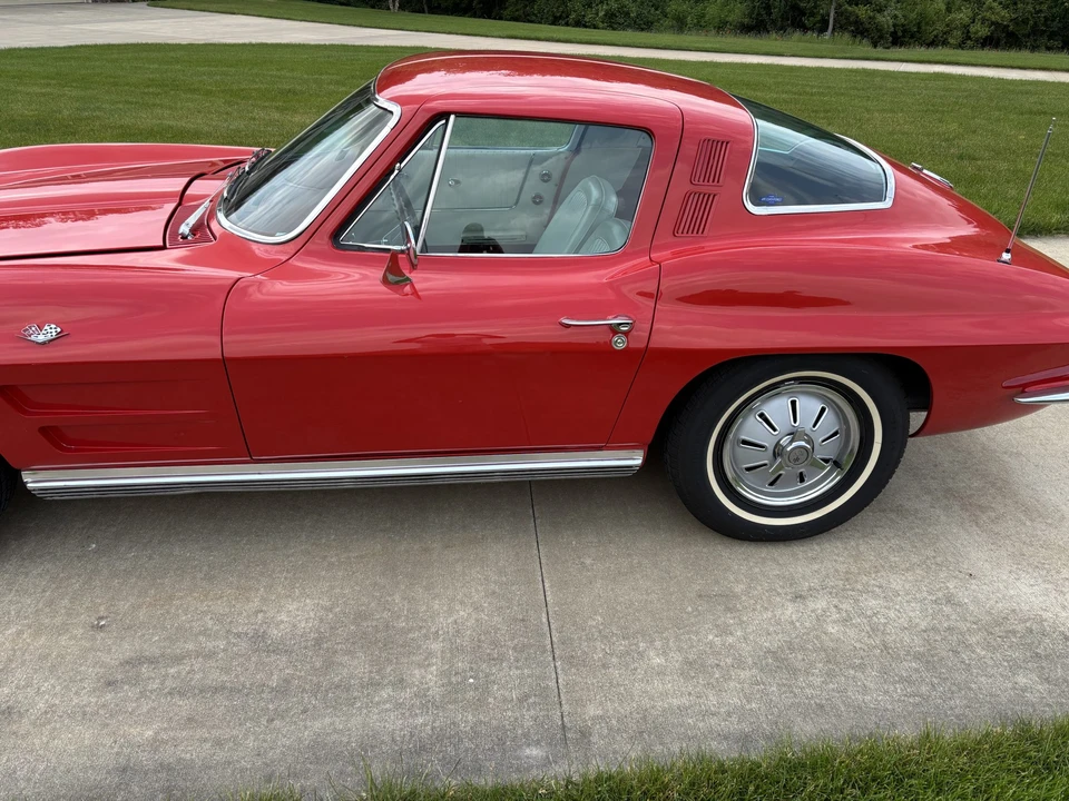 1964 Chevrolet Corvette C2 - Image 27 of 31