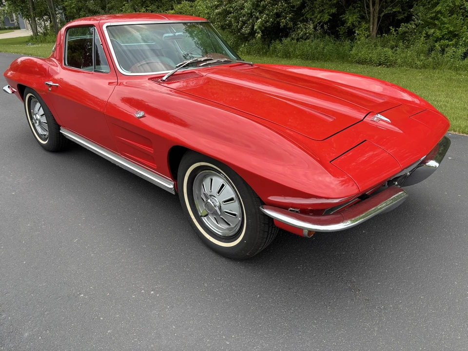 1964 Chevrolet Corvette C2 - Image 19 of 31