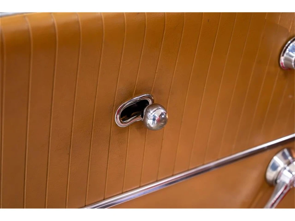 1964 Chevrolet Corvette C2 - Image 28 of 31