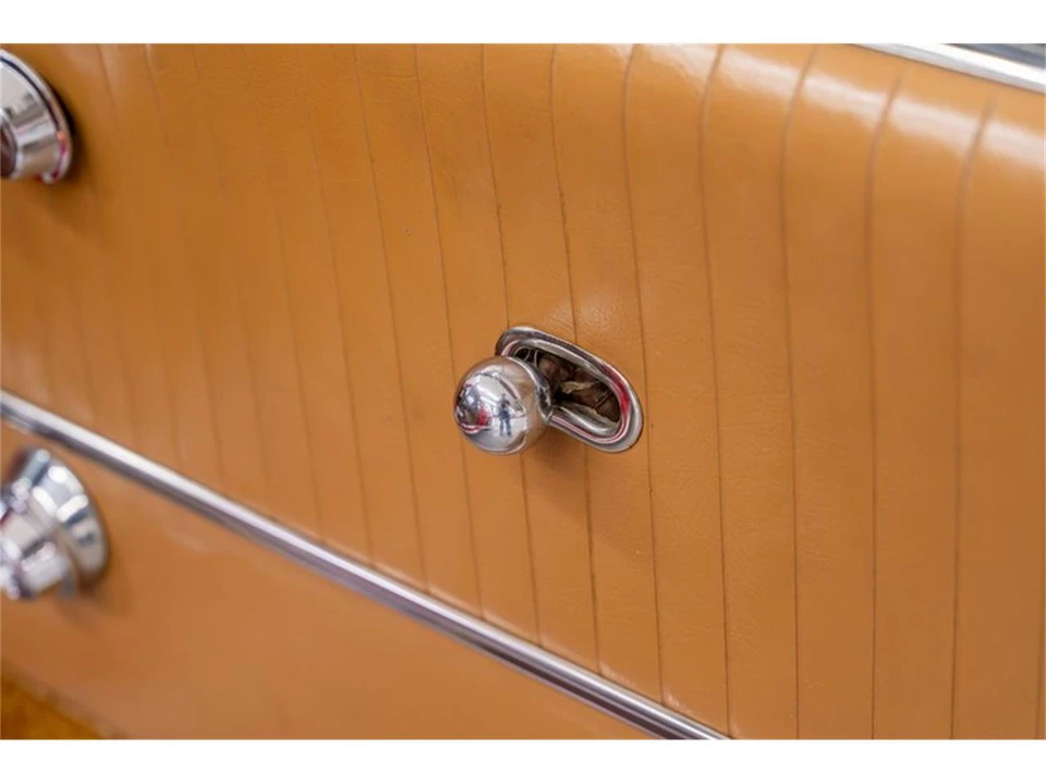 1964 Chevrolet Corvette C2 - Image 29 of 31