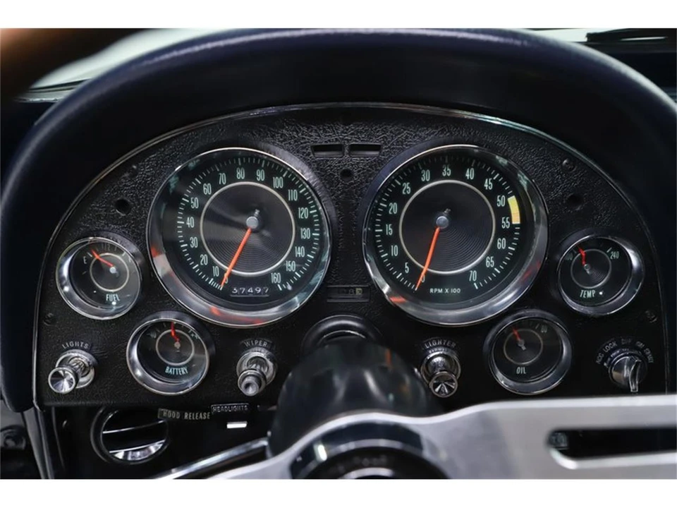 1964 Chevrolet Corvette C2 - Image 24 of 31