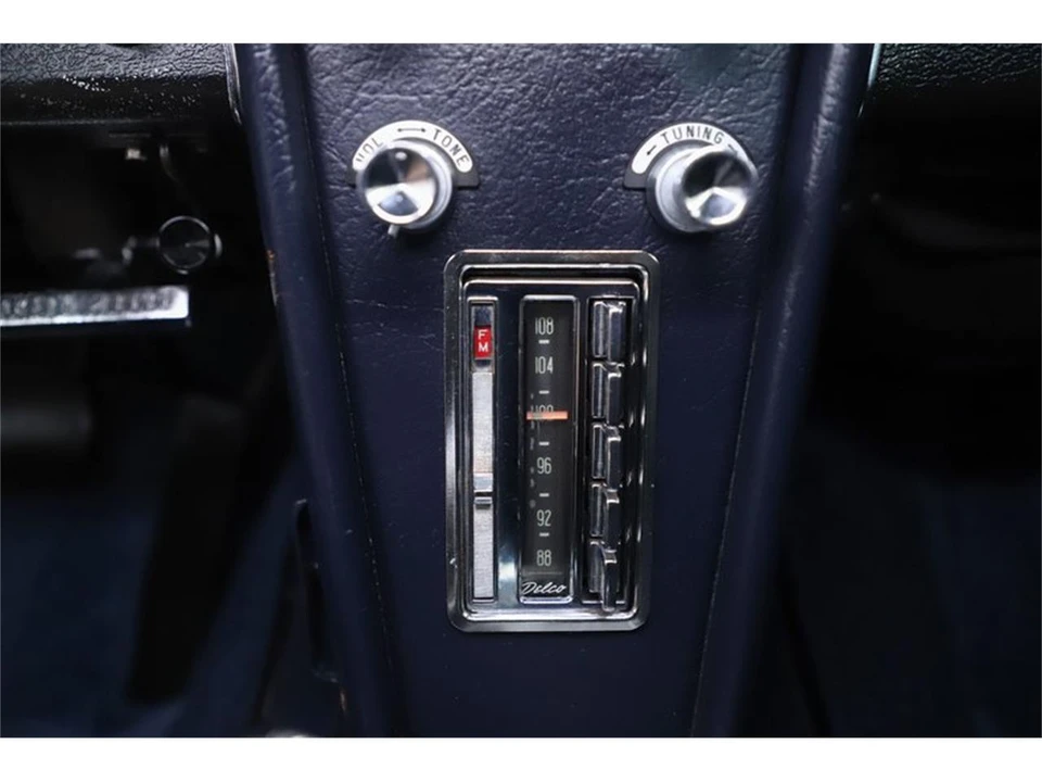 1964 Chevrolet Corvette C2 - Image 30 of 31