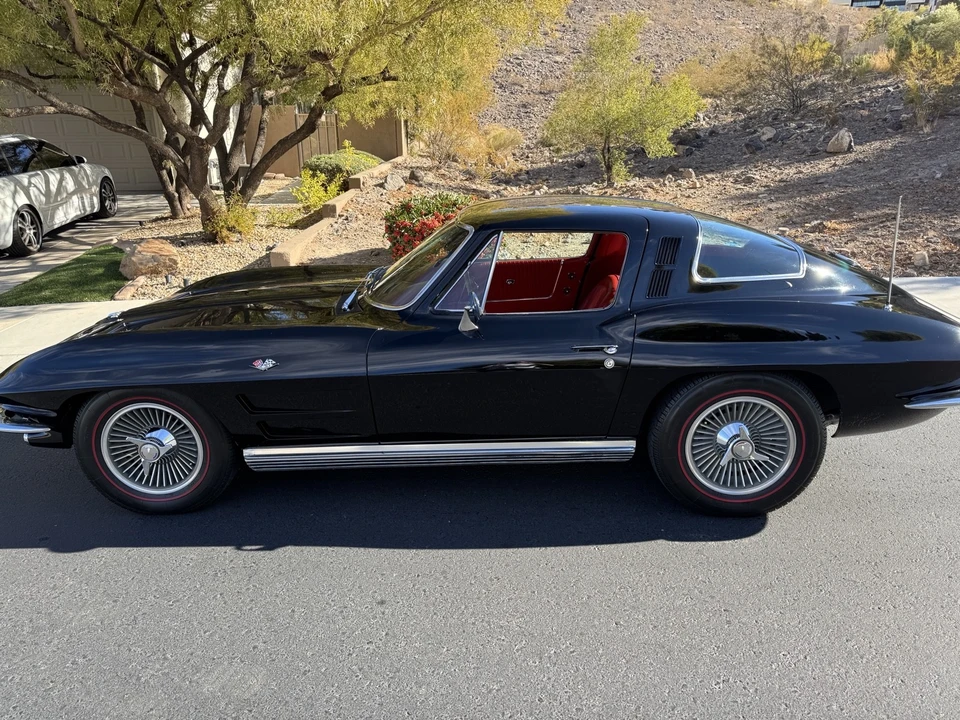 1964 Chevrolet Corvette C2 - Image 2 of 7