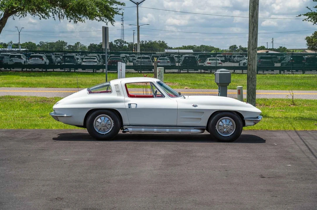 1964 Chevrolet Corvette C2 - Image 7 of 21
