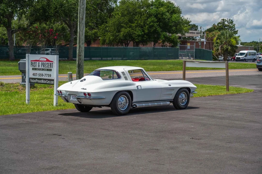 1964 Chevrolet Corvette C2 - Image 6 of 21