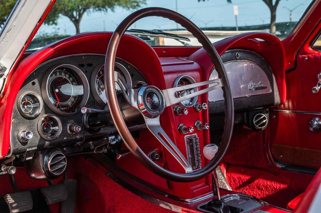 1964 Chevrolet Corvette C2 - Image 11 of 21