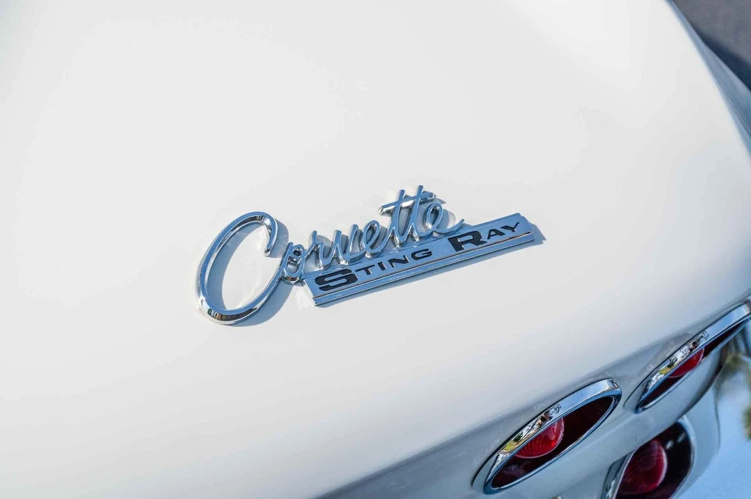 1964 Chevrolet Corvette C2 - Image 20 of 21