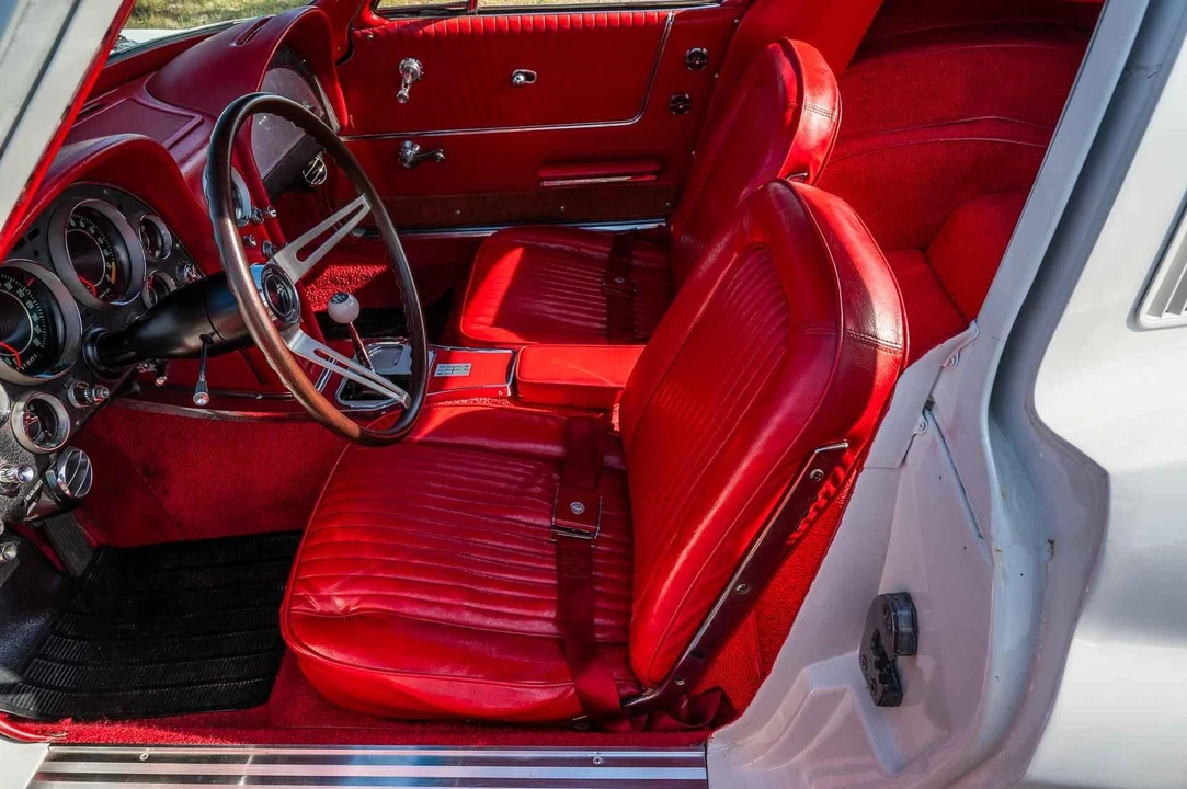 1964 Chevrolet Corvette C2 - Image 12 of 21