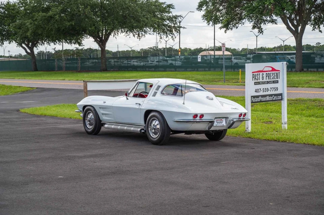 1964 Chevrolet Corvette C2 - Image 4 of 21