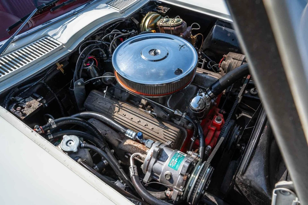 1964 Chevrolet Corvette C2 - Image 19 of 21