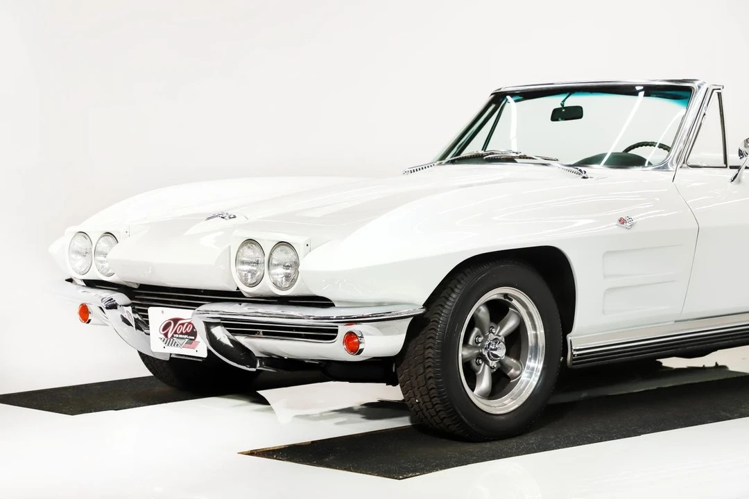 1964 Chevrolet Corvette C2 - Image 10 of 12