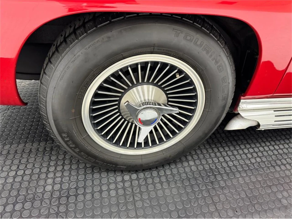 1964 Chevrolet Corvette C2 - Image 30 of 31