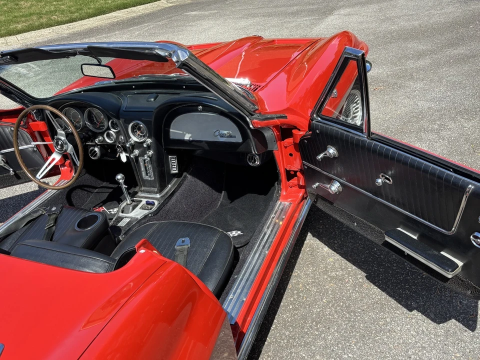 1964 Chevrolet Corvette C2 - Image 14 of 21