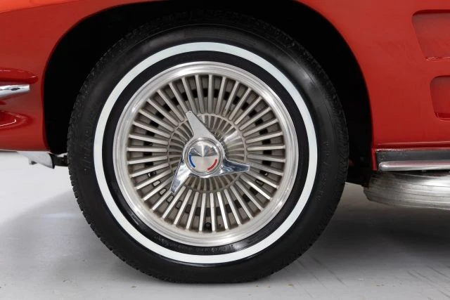 1964 Chevrolet Corvette C2 - Image 19 of 21