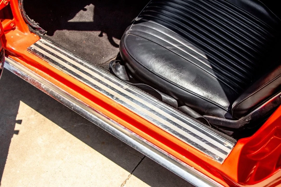 1964 Chevrolet Corvette C2 - Image 18 of 21