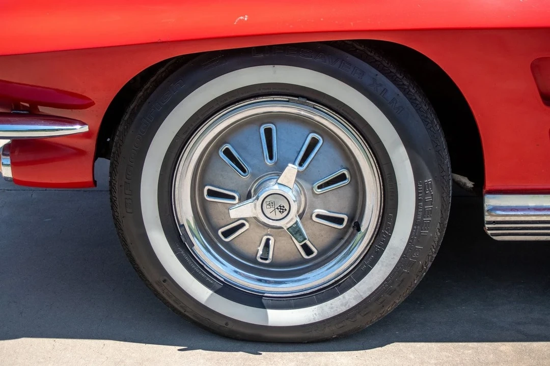 1964 Chevrolet Corvette C2 - Image 13 of 21