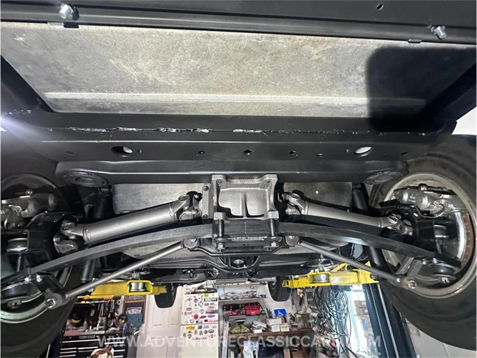 1964 Chevrolet Corvette C2 - Image 21 of 31