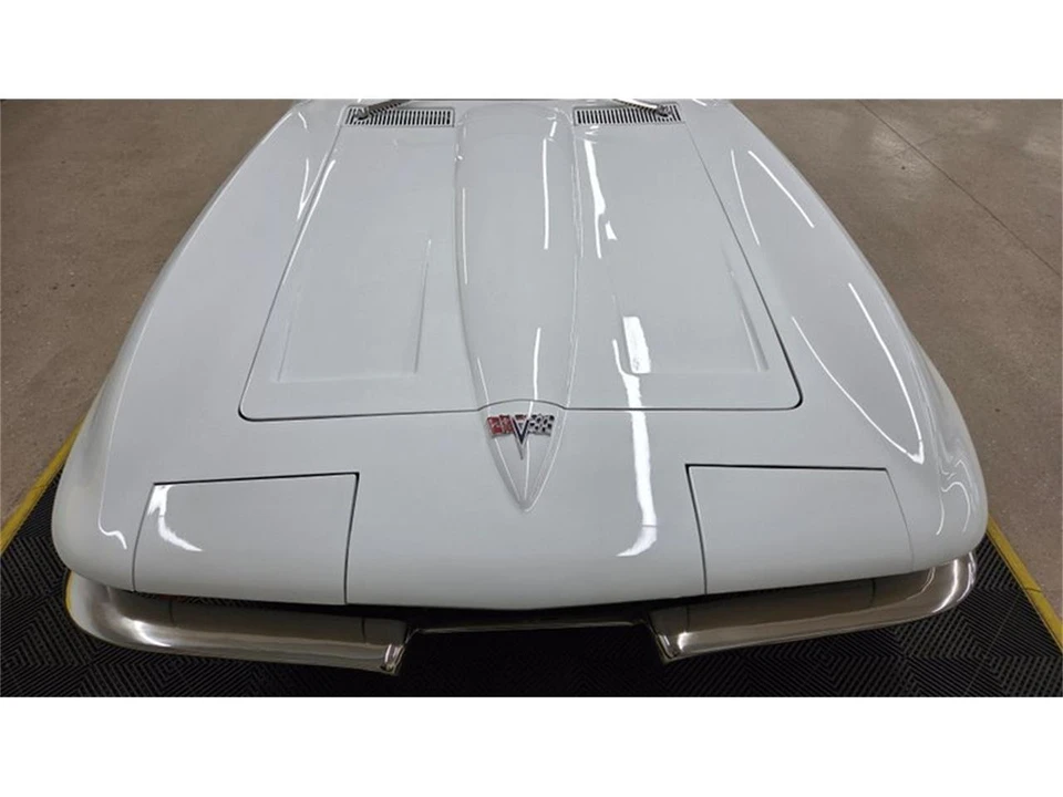 1964 Chevrolet Corvette C2 - Image 11 of 31