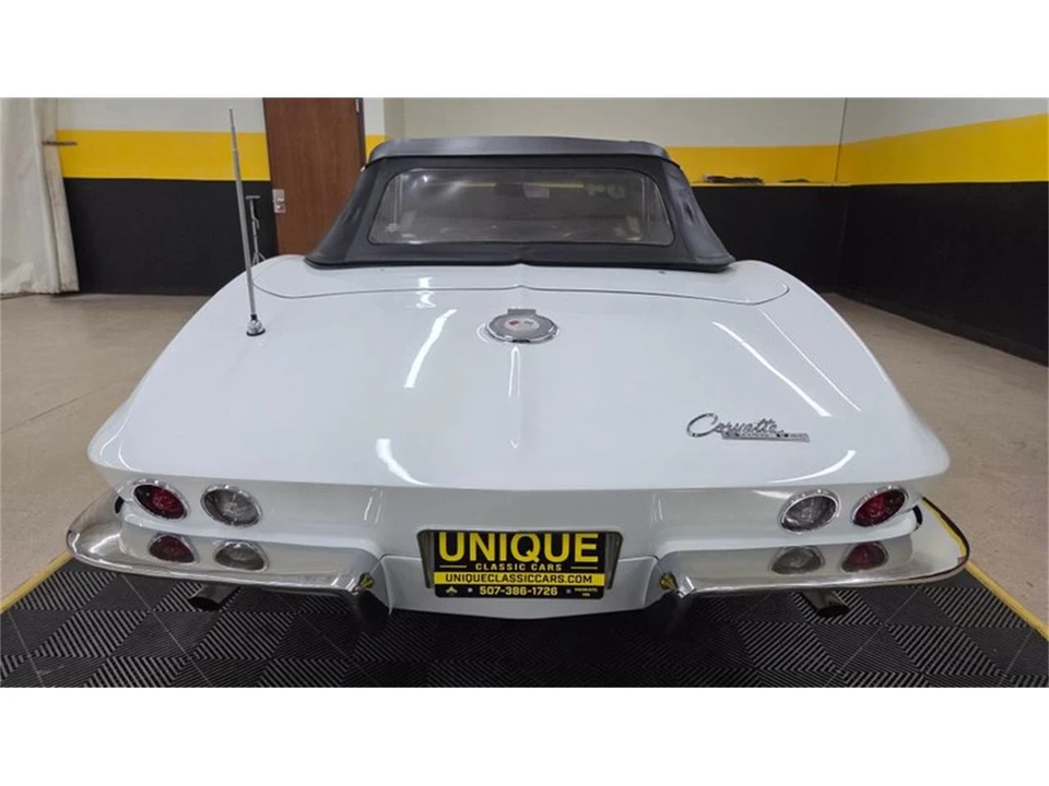 1964 Chevrolet Corvette C2 - Image 27 of 31