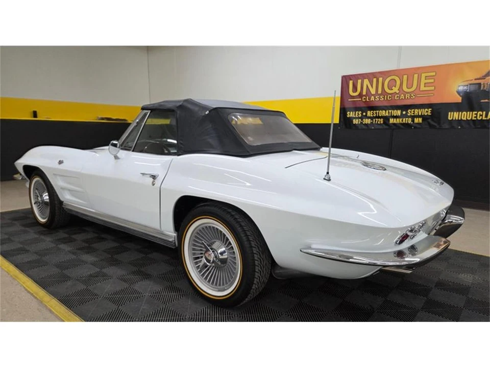 1964 Chevrolet Corvette C2 - Image 28 of 31