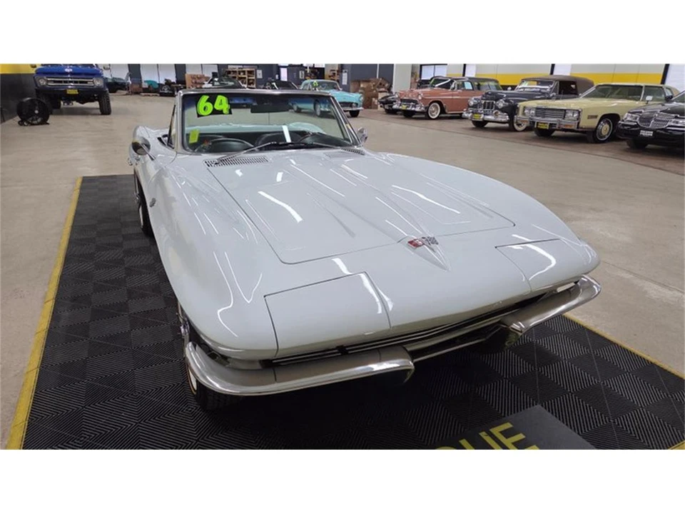 1964 Chevrolet Corvette C2 - Image 9 of 31