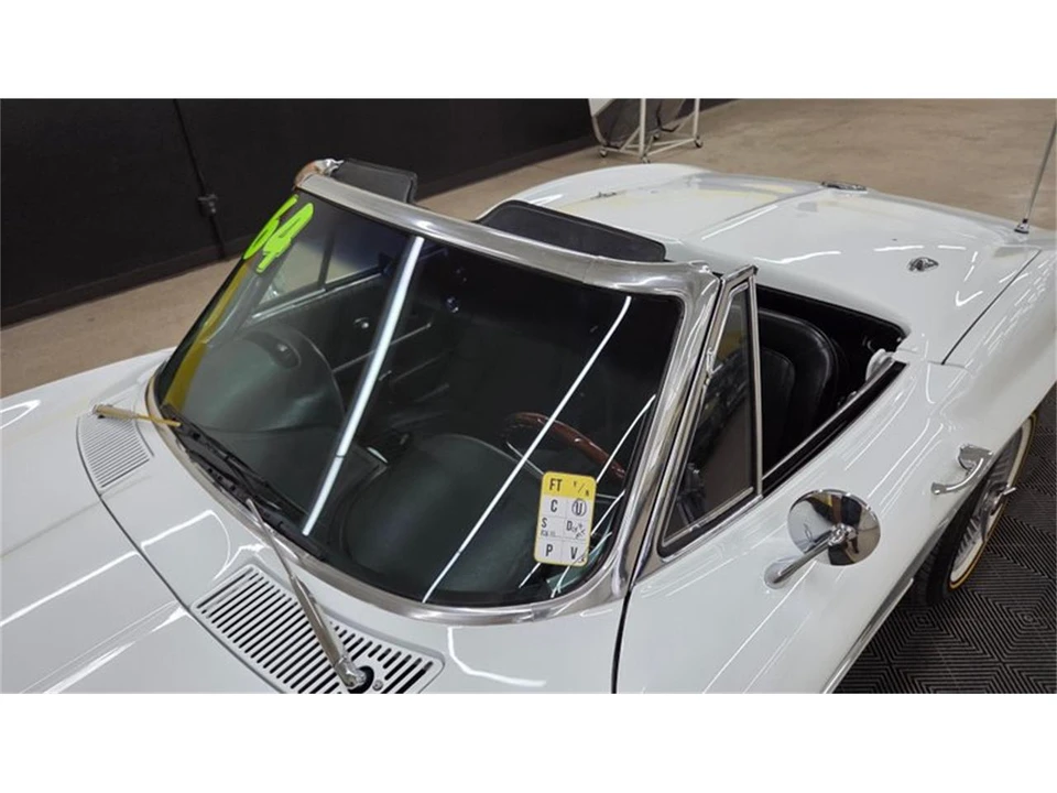 1964 Chevrolet Corvette C2 - Image 14 of 31
