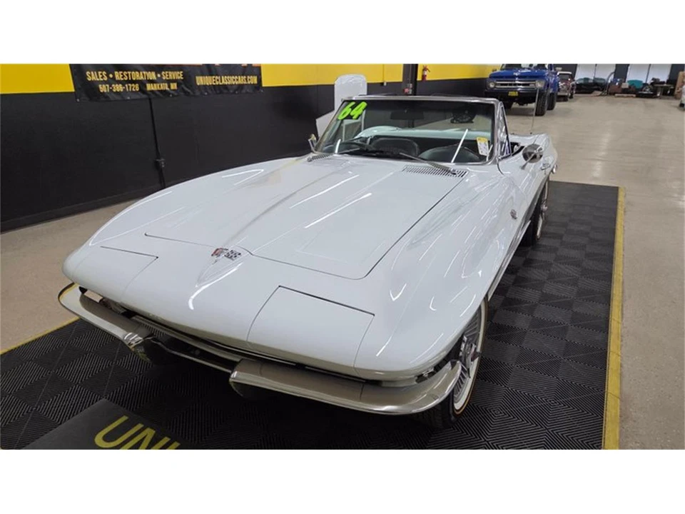 1964 Chevrolet Corvette C2 - Image 10 of 31