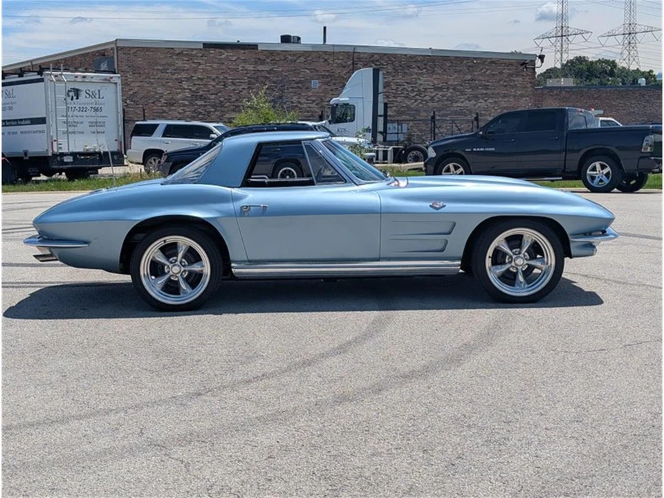 1964 Chevrolet Corvette C2 - Image 19 of 31
