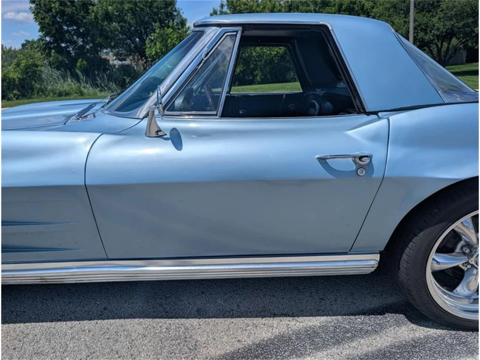 1964 Chevrolet Corvette C2 - Image 29 of 31