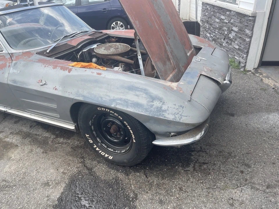 1964 Chevrolet Corvette C2 - Image 11 of 13