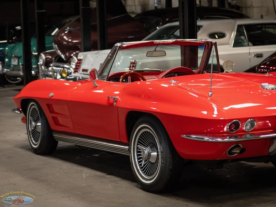 1964 Chevrolet Corvette C2 - Image 23 of 31