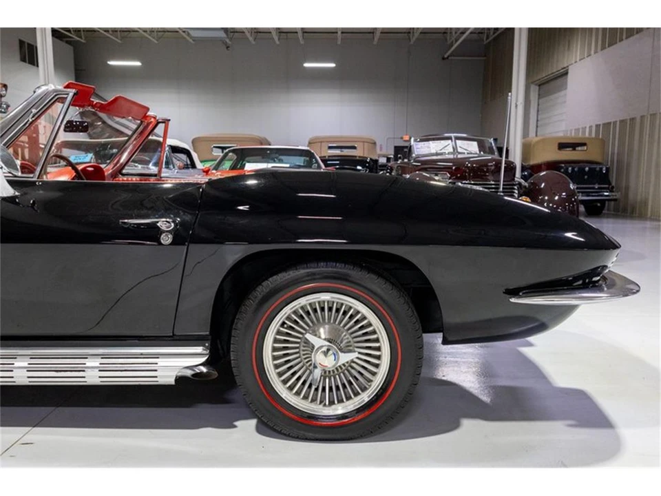 1964 Chevrolet Corvette C2 - Image 21 of 31