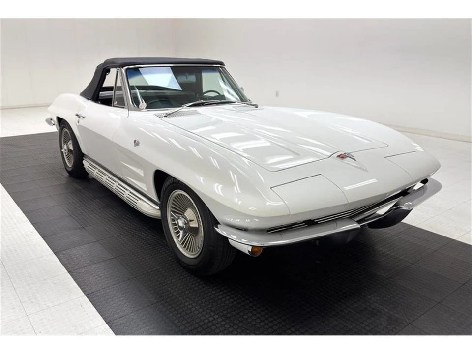 1964 Chevrolet Corvette C2 - Image 10 of 31