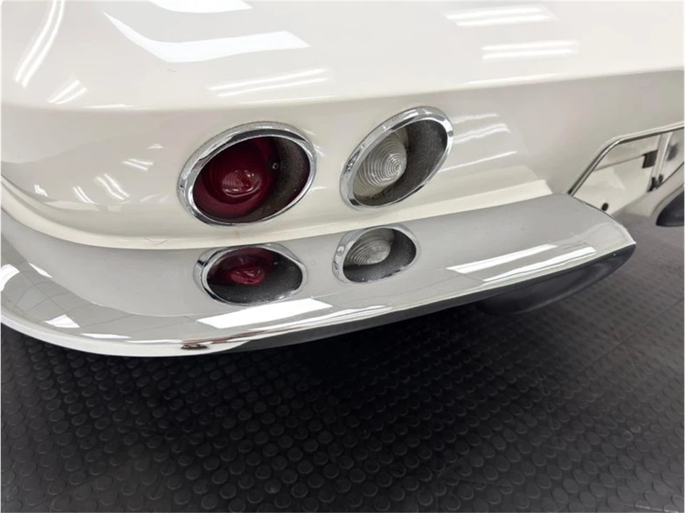 1964 Chevrolet Corvette C2 - Image 25 of 31