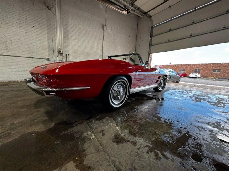 1964 Chevrolet Corvette C2 - Image 9 of 28