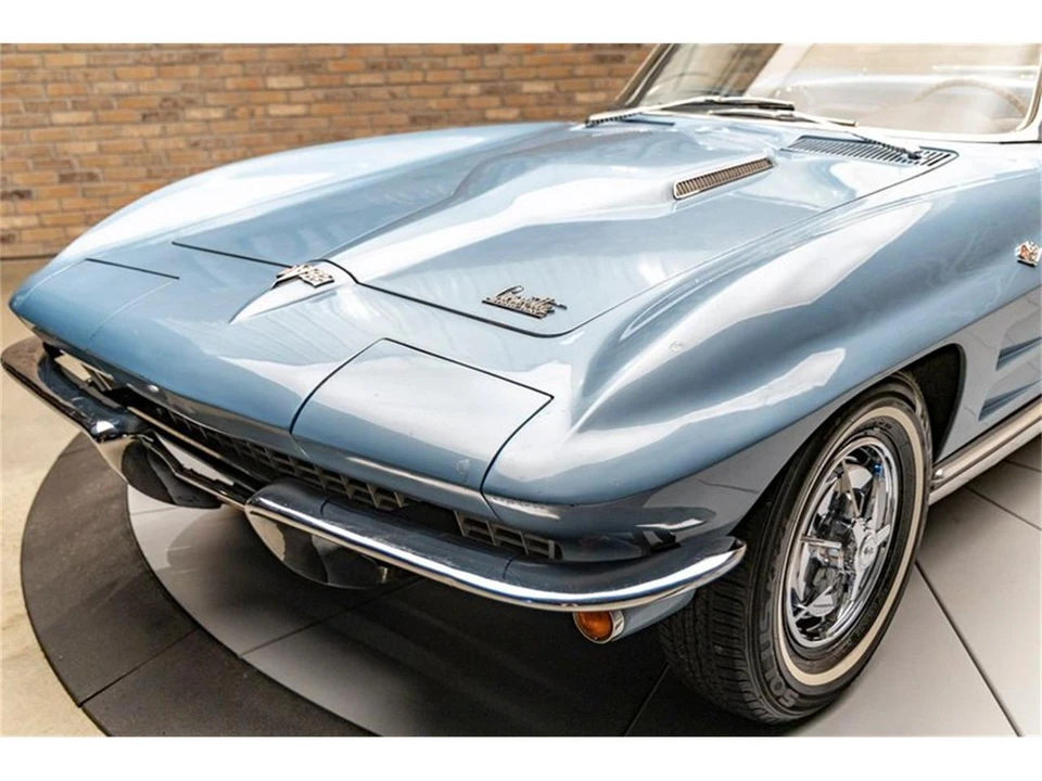 1964 Chevrolet Corvette C2 - Image 19 of 31